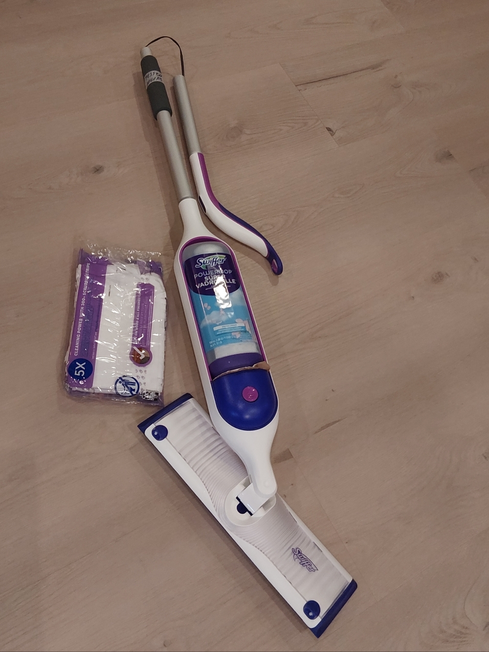 Swiffer power mop Set With Solution And 2 Pads
